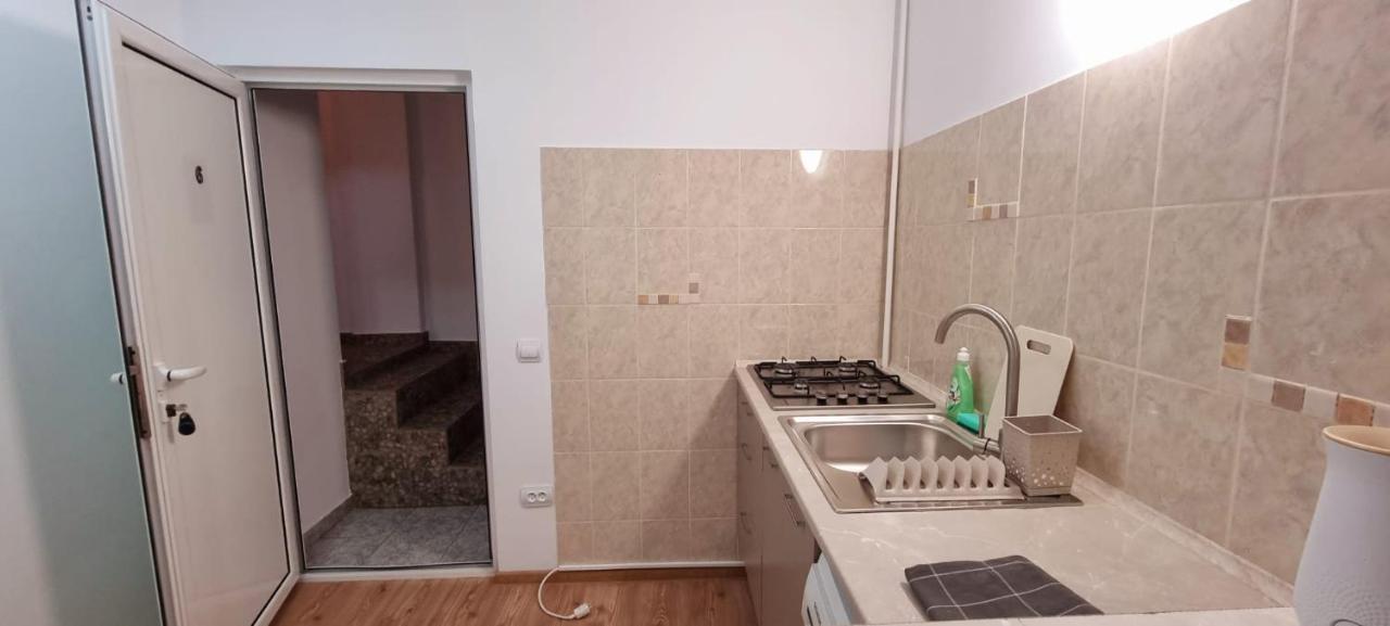Apartamente Elegante In Regim Hotelier Iasi Esterno foto